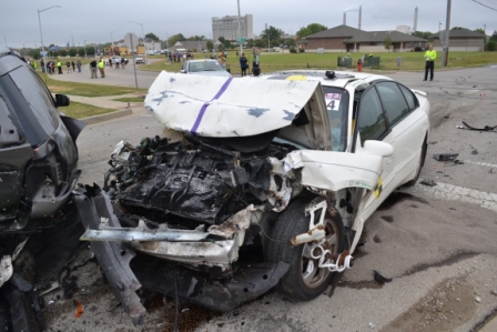 #4 2002 Pontiac Bonneville - Post Crash Stills